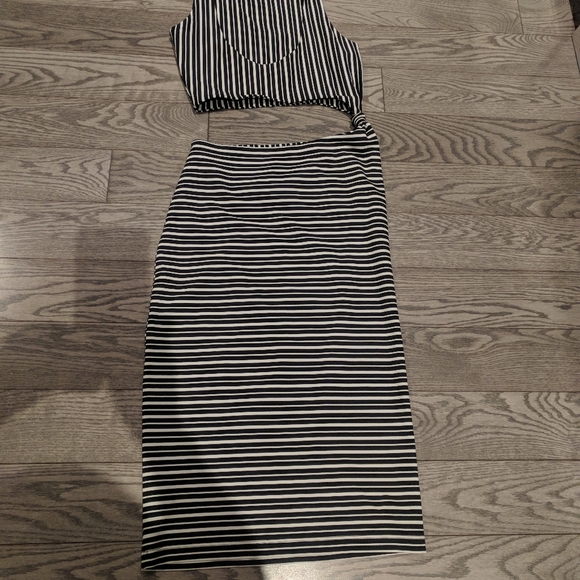 Zara Dresses & Skirts - 👠👠👠Zara Dress🍀🍀🍀